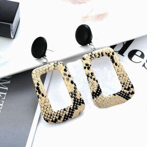 Briella Style Beige Snake Skin Pattern Open Square Dangle Earrings Gift Packaged